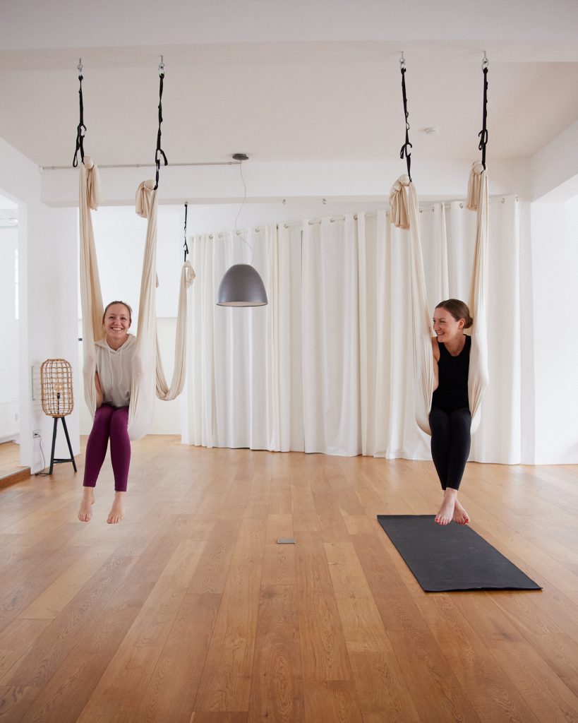 Aerial Yoga in Playa Sámara, Costa Rica. Picture by Jan Nouki Ehlers nouki.co.